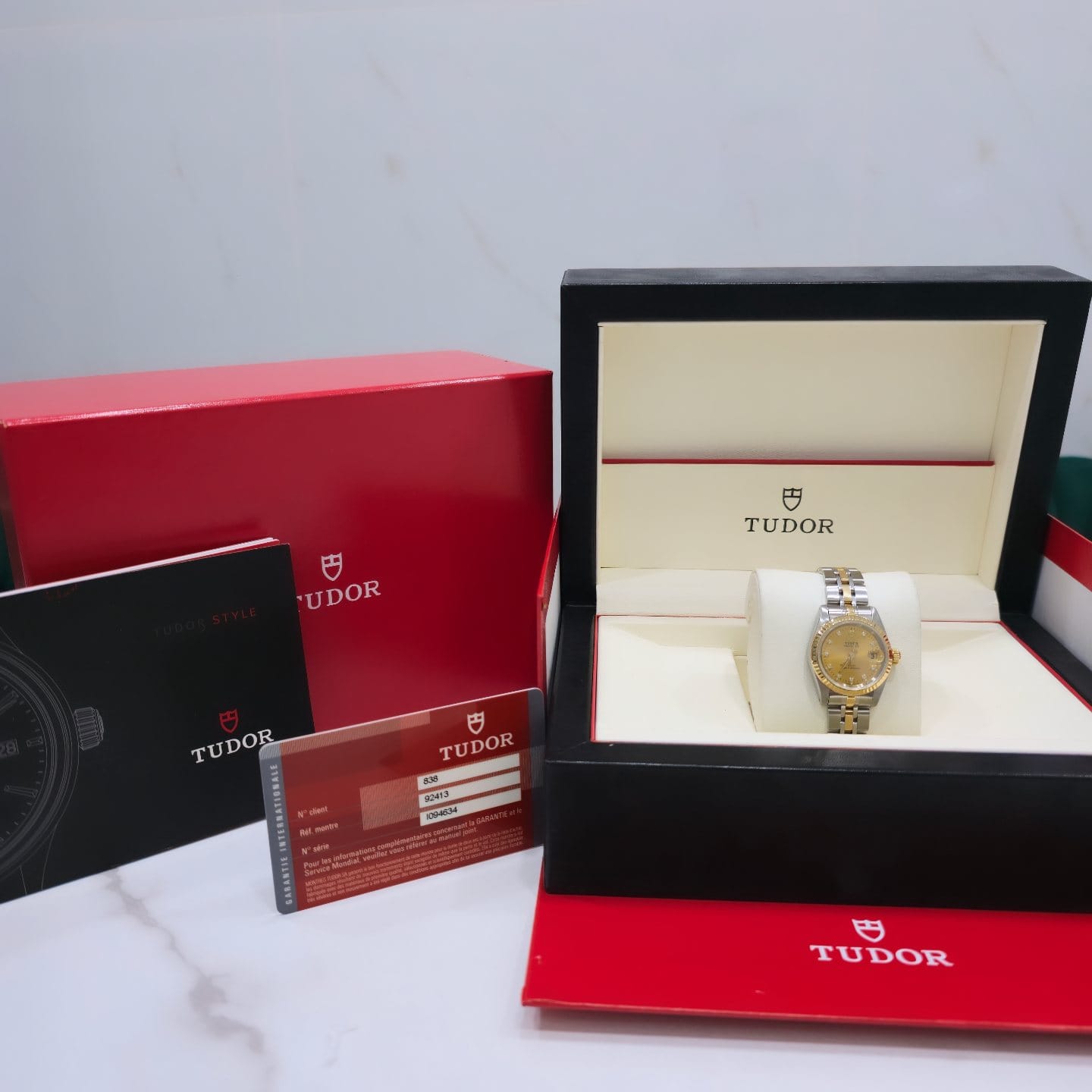 Tudor Princess Date Champagne
